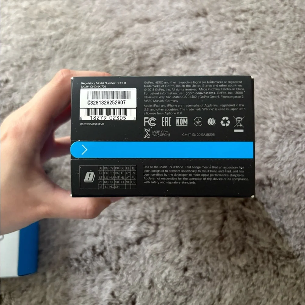 GoPro HERO7 Black Camera with The Handler Floating Hand Grip